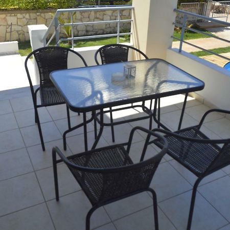 M&M Villa Kathiana Екстер'єр фото