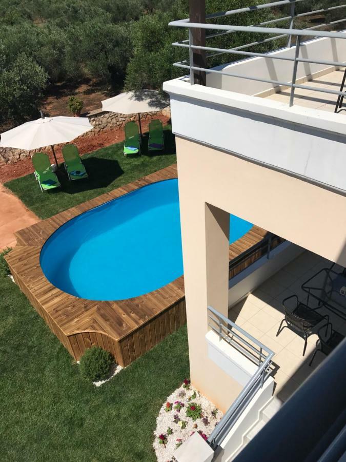 M&M Villa Kathiana Екстер'єр фото
