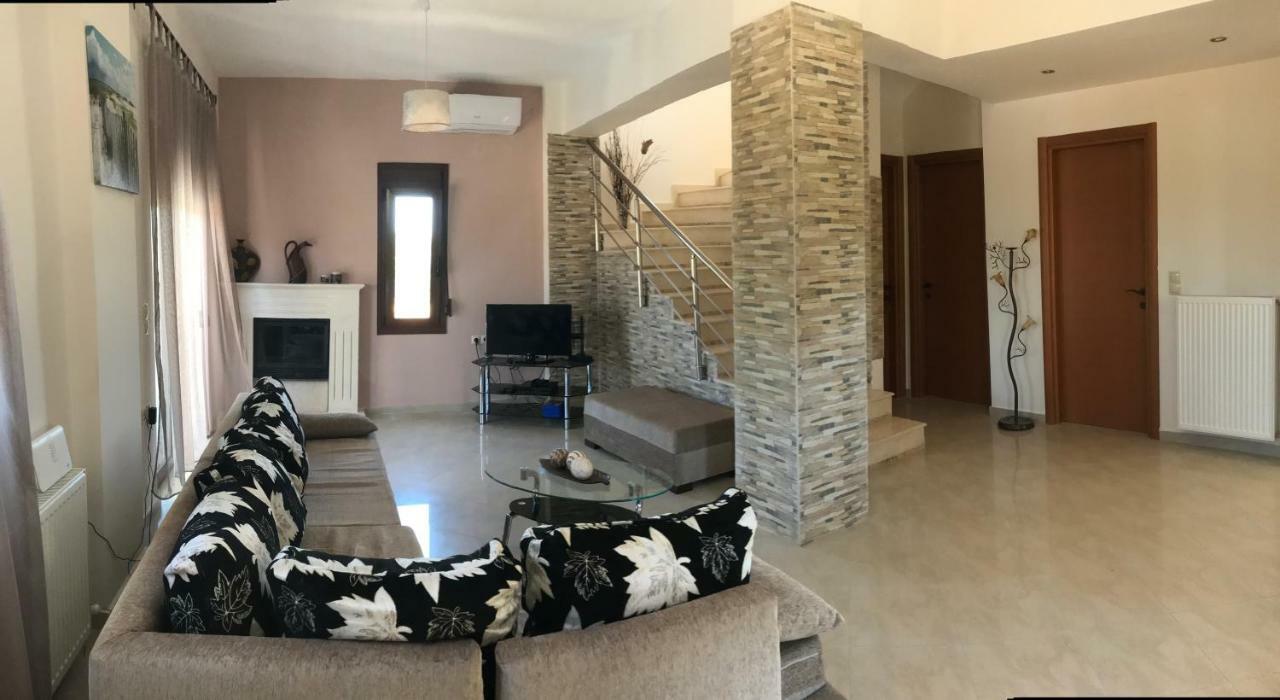 M&M Villa Kathiana Екстер'єр фото