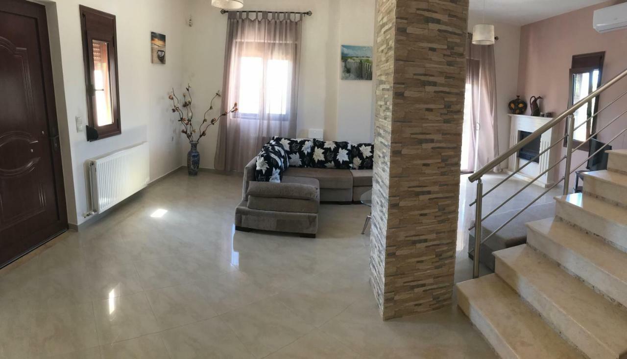M&M Villa Kathiana Екстер'єр фото